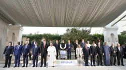 Papa Francesco posa con i leader del G7, Borgo Egnazia, 14 giugno 2024 / Vatican Media / ACI Group