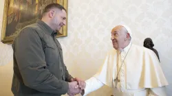 Papa Francesco con il capo dell'ufficio di presidenza ucraino Andryi Yermak, Palazzo Apostolico Vaticano, 8 giugno 2024 / Vatican Media / ACI Group