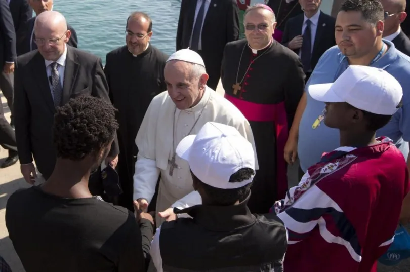 Migranti minorenni, ecco le tre proposte del Papa