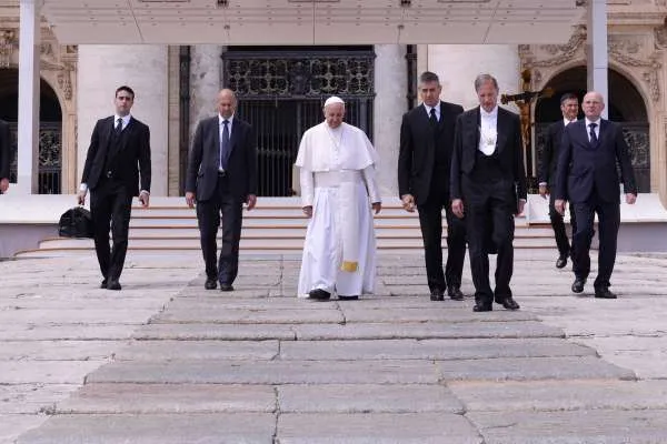 Papa Francesco alla Caritas: "Servite la causa degli ...