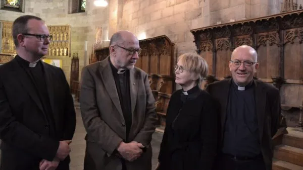 Un momento della conferenza stampa di presentazione a sinistra il parroco cattolico di Lund, Padre Piltz, a seguire la cappellano della cattedrale e i |  | www.skd.se