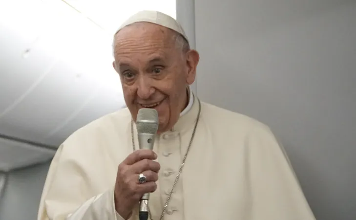 Il Papa durante la conferenza stampa |  | Mercedes De La Torre ACI Group