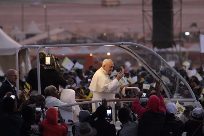 Il Papa in Madagascar durante la Veglia con i giovani |  | Edward Pentin / ACI Group