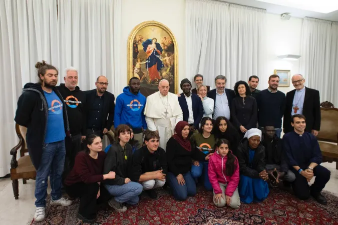 L'incontro del Papa con "Pato" |  | Vatican Media