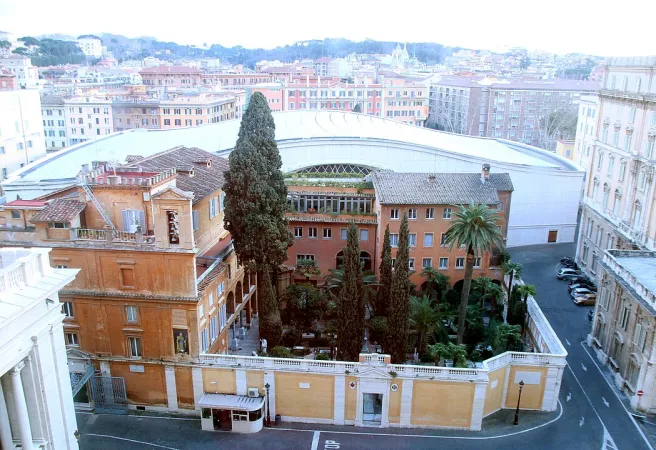 Campo Santo Teutonico | Il Campo Santo Teutonico, dove si svolgerà la conferenza in ricordo di Benedetto XVI | Wikimedia Commons