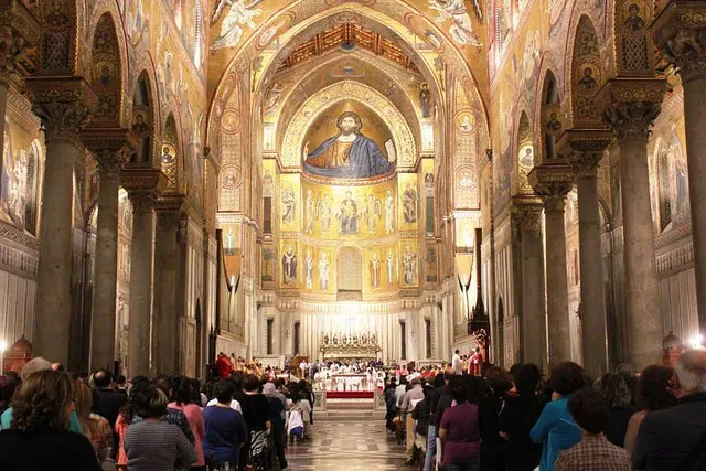 Un cerimonia nel duomo di Monreale |  | Diocesi di Monreale