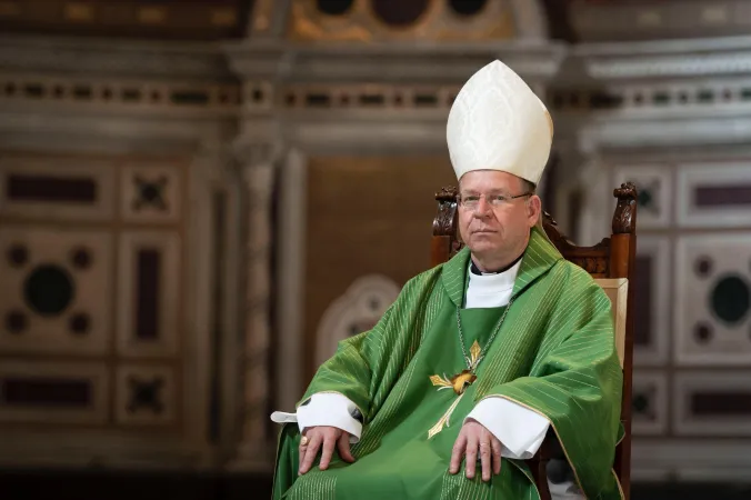 Mons. Grusas, Presidente del CCEE |  | CCEE