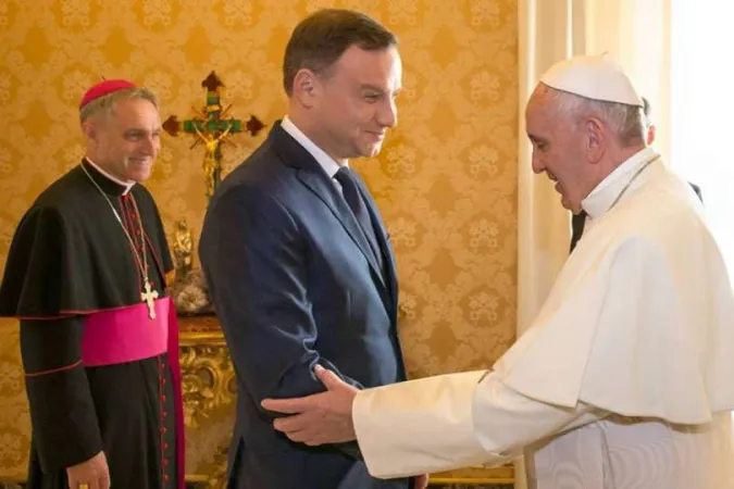 Papa Francesco e il presidente Duda | Papa Francesco e il presidente polacco Duda durante il loro primo incontro nel 2015 | Adam Sosnowski 