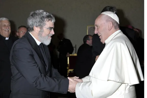 Il Papa con Fratel Guy Consolmagno, direttore della Specola Vaticana / www.vaticanobservatory.va