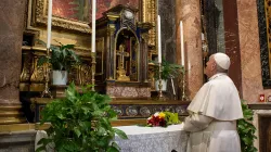 Papa Francesco nella chiesa di San Marcello al Corso, 15 marzo 2020 / Vatican Media / ACI Group