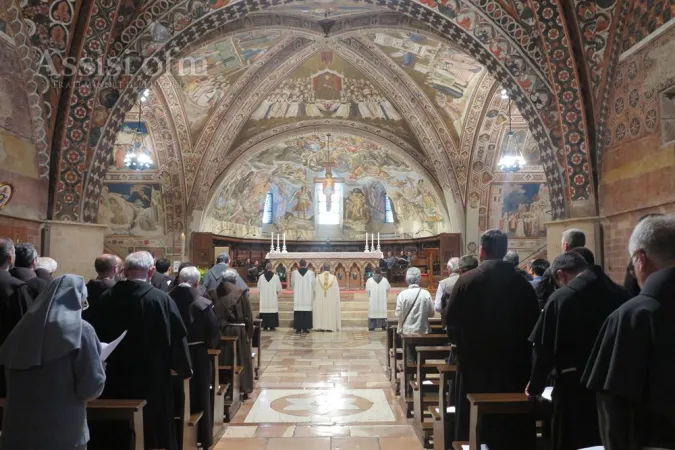 Frati alla Porziuncola |  | Assisi OFM