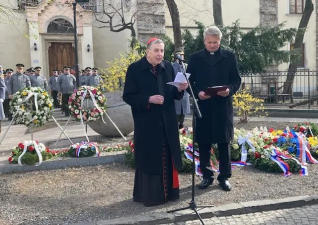 Cardinale Koch, Slovacchia | Il Cardinale Koch commemora la Marcia delle Candele | Michal Lipiak / TKKBS