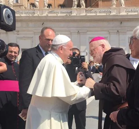 Il futuro cardinale Anders Arborelius con il Papa lo scorso 14 giugno |  | 
@stockholmskatolskastift