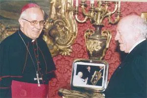 L'arcivescovo Felix del Blanco Prieto nel 2003, presentando le credenziali all'allora presidente di Malta Guido de Marco | L'arcivescovo Felix del Blanco Prieto nel 2003, presentando le credenziali all'allora presidente di Malta Guido de Marco
 | Times of Malta