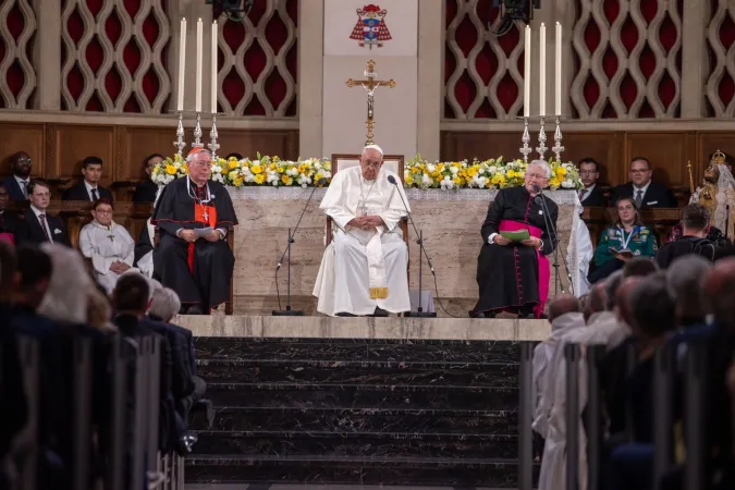 Papa Francesco incontro con la comunità cattolica Lussemburgo |  | Daniel Ibanez / ACI group