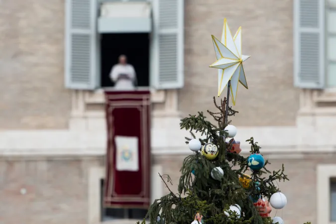 Il Papa guida la preghiera dell' Angelus  |  | Daniel Ibanez/ CNA