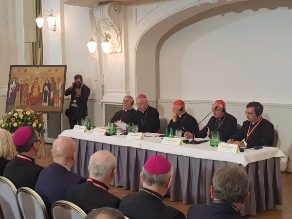 CCEE a Poznan | La sessione iniziale della Plenaria del Consiglio delle Conferenze Episcopali Europee, Poznan, 13 settembre 2018 | AG / ACI Stampa