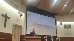 Il Cardinale Pietro Parolin durante la presentazione del Bilancio Sociale del Bambino Gesù, 24 luglio 2019 / AG / ACI Group