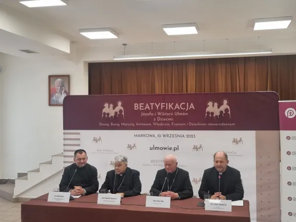 Beatificazione Ulma | La conferenza stampa del Cardinale Marcello Semeraro, dell'arcivescovo Szal e del postulatore Witold Burda a Markowa, per presentare la beatificazione della famiglia Ulma | AG / ACI Group