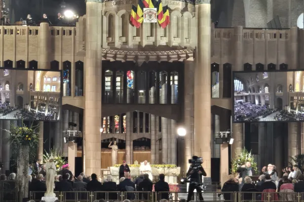 Papa Francesco nella Basilica di Koekelberg / AG / ACI Group