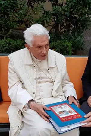 Una foto recente di Bendetto XVI  |  | Fondazione Ratzinger