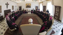 Papa Francesco incontra i vescovi canadesi in visita ad limina, Palazzo Apostolico, 27 marzo 2017 / L'Osservatore Romano / ACI Group