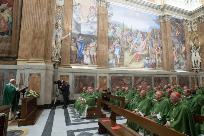 Concelebrazione eucaristica con i Cardinali presenti in Roma, in occasione del XXV di Ordinazione Episcopale del Santo Padre |  | L'Osservatore Romano, ACI Group