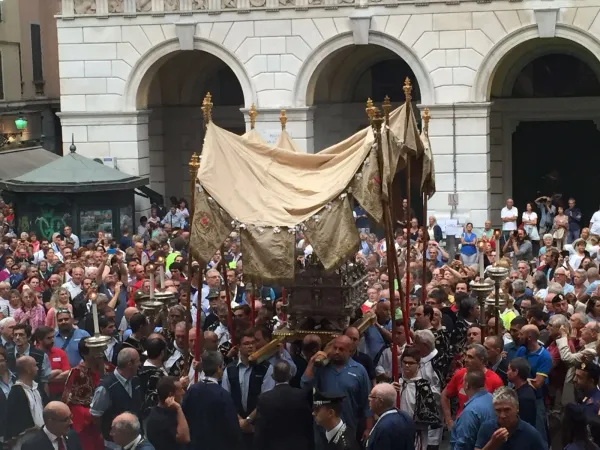 La Processione Eucarisitica arriva in Cattedrale  |  | Marco Mancini/ AciStampa