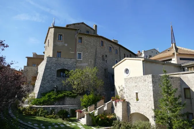 Il Monastero delle Clarisse di Fara in Sabina |  | Clarisse eremite di Fara in Sabina