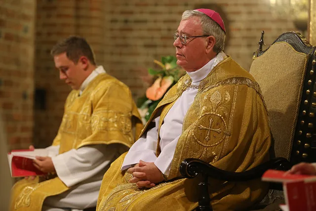 Arcivescovo Jean Claude Hollerich | L'arcivescovo Jean Claude Hollerich celebra i Vespri nella Cattedrale dei Santi Pietro e Paolo a Poznan, 15 settembre 2018 | @ Episkopat News 