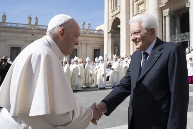 Papa Francesco e il Presidente Mattarella - Presidenza della Repubblica Italiana |  | Papa Francesco e il Presidente Mattarella - Presidenza della Repubblica Italiana