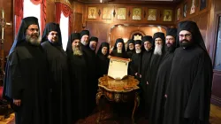 La firma del tomos di autocefalia della Chiesa Ortodossa Ucraina da parte del Sinodo del Patriarcato Ecumenico di Costantinopoli, Fanar, 9 gennaio 2019 / Nicholas Manginas / Patriarcato Ecumenico