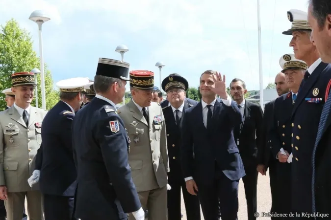 Il Presidente della Repubblica francese, Emmanuel Macron |  | http://www.elysee.fr