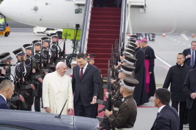 L'arrivo del Papa in Lettonia |  | Andrea Gagliarducci ACI Stampa