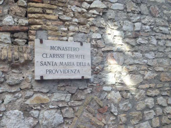 Monastero Clarisse Eremite |  | VG; ACI Stampa