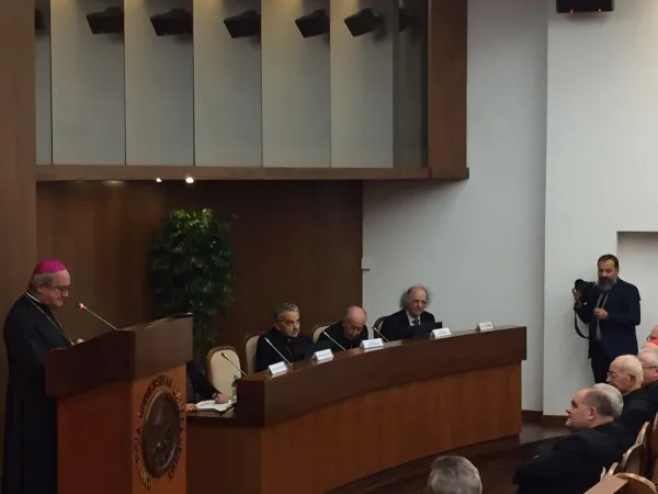 Un momento della presentazione del libro del Cardinale Ruini alla Lateranense |  | MM