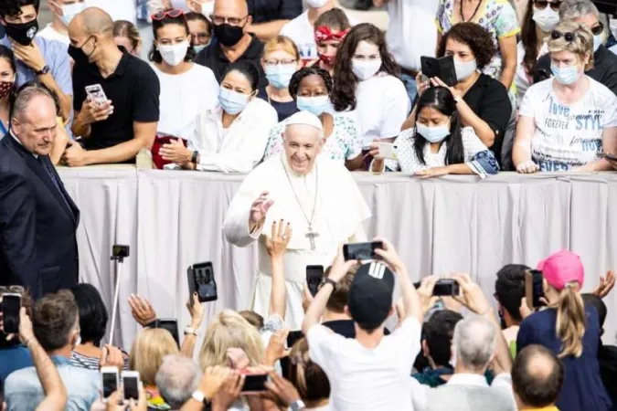 Papa Francesco nel Cortile di San Damaso |  | Daniel Ibanez / ACI Group