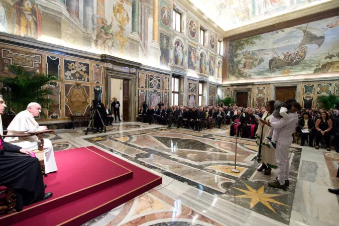 Papa Francesco Udienza ai partecipanti al IV Forum Internazionale "Migrazioni e pace" |  | L'Osservatore Romano, ACI Group