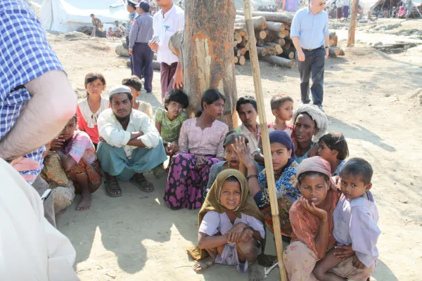 Profughi Rohingya nel territorio di Rakhine / Wikimedia Commons