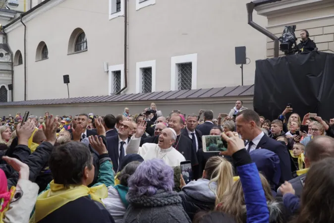 Papa Francesco alla Porta dell' Aurora |  | Andrea Gagliarducci/ Aci Stampa