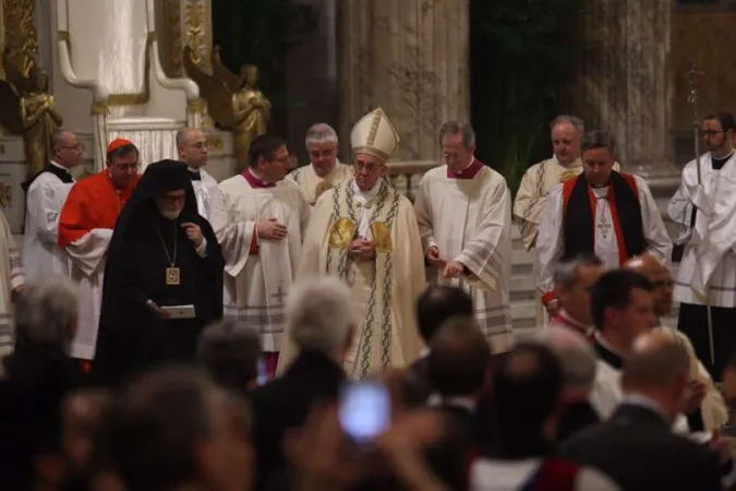 Papa Francesco, Vespri ecumenici | Papa Francesco al termine dei Vespri ecumenici 2020 in San Paolo Fuori le Mura | Vatican Media / ACI Group