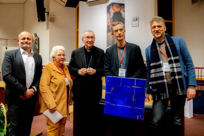 I premiati e il Cardinale Parolin a Lourdes |  | Daniel Ibanez / ACI Group