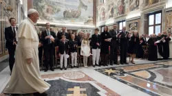 Papa Francesco incontra in Sala Clementina i membri della Lega di Preghiera Beato Carlo Imperatore, Palazzo Apostolico, 14 ottobre 2017 / L'Osservatore Romano / ACI Group