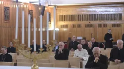 Una immagine di Papa Francesco durante gli esercizi spirituali di Quaresima nella Casa Divin Maestro di Ariccia / L'Osservatore Romano / ACI Group