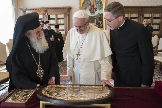 Papa Francesco e il Patriarca Theophilos III  | Papa Francesco incontra il Patriarca Theophilos III, Palazzo Apostolico, 23 ottobre 2017  | L'Osservatore Romano / ACI Group