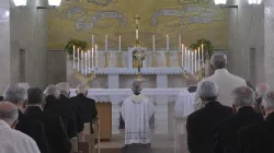 Un momento degli esercizi spirituali di Quaresima, ad Ariccia, presso la Casa Divin Maestro / L'Osservatore Romano / ACI Group