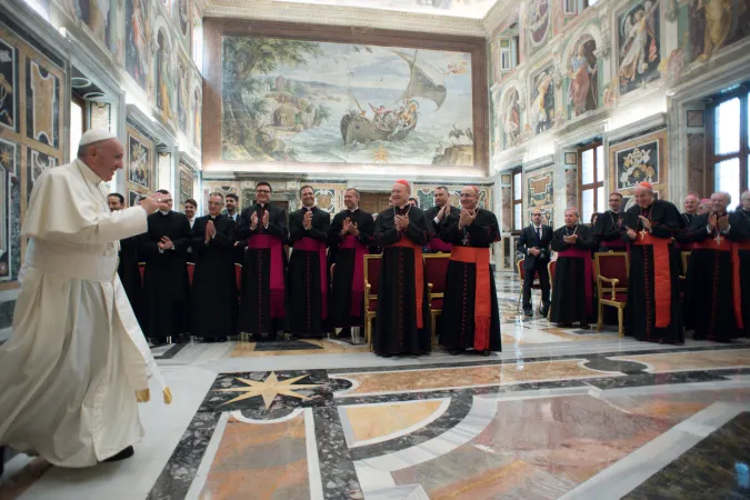 L'udienza del Papa al Pontificio Consiglio per la nuova Evangelizzazione  |  | OR / Aci Group