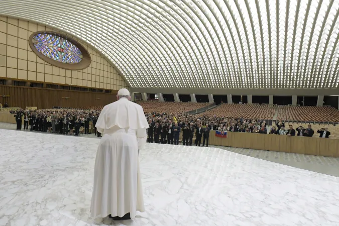 Papa Francesco all' UNIAPAC |  | Vatican Media