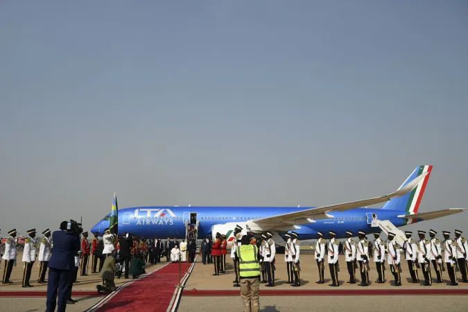 Papa Francesco, Giuba | Papa Francesco arriva all'aeroporto di Giuba, Sud Sudan, 3 febbraio 2023 | Vatican Media / ACI Group