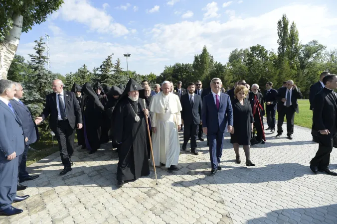 Il Papa alla " Fortezza delle Rondini" |  | Osservatore Romano